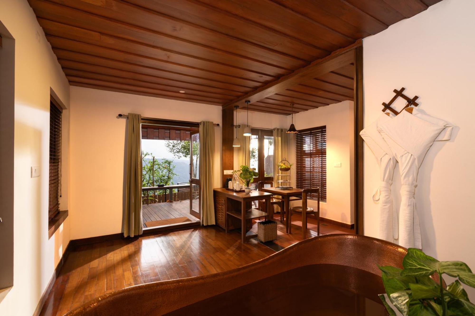 Отель Spicetree Munnar Chinnakanal Экстерьер фото