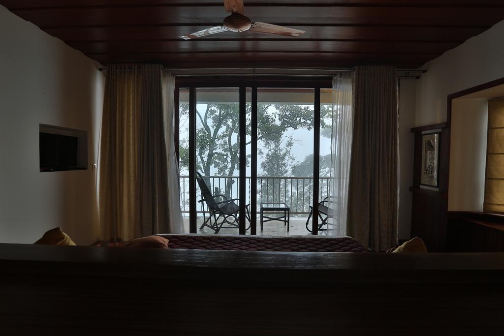 Отель Spicetree Munnar Chinnakanal Экстерьер фото