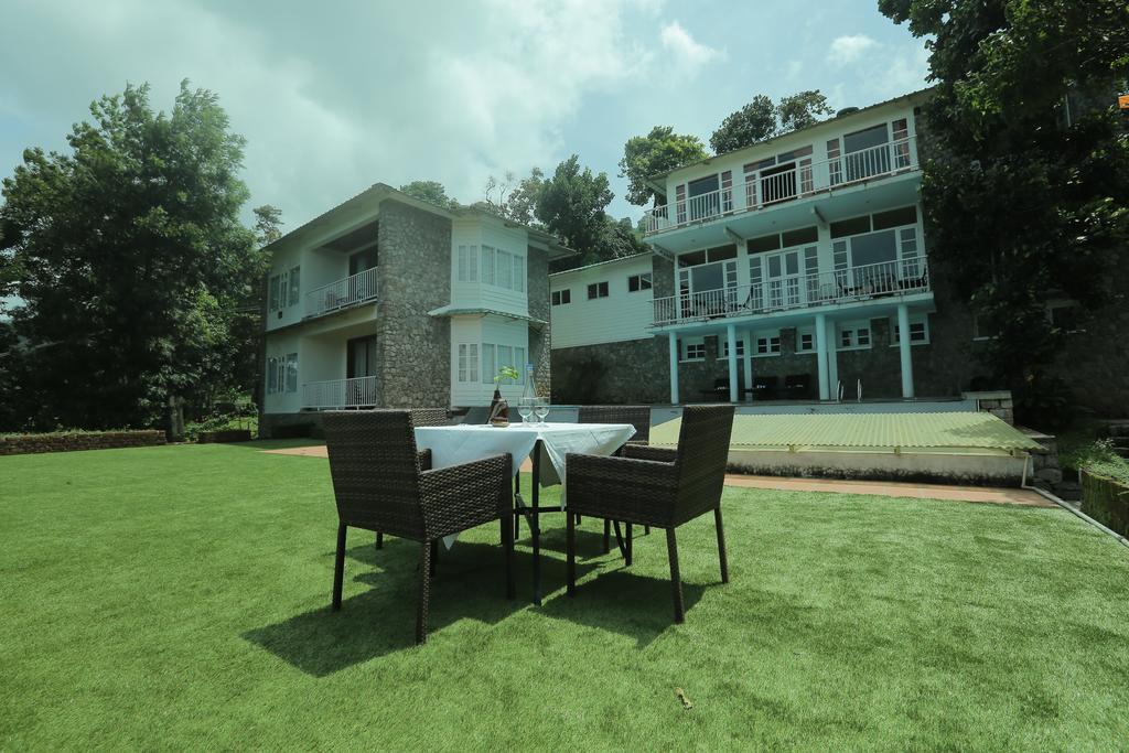 Отель Spicetree Munnar Chinnakanal Экстерьер фото